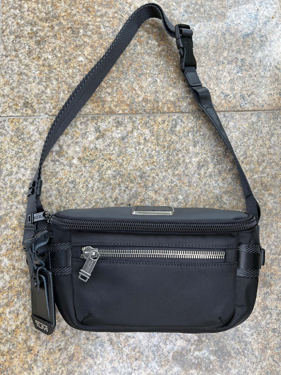 Поясная сумка Tumi Classified черный - фото 1 - id-p114035618