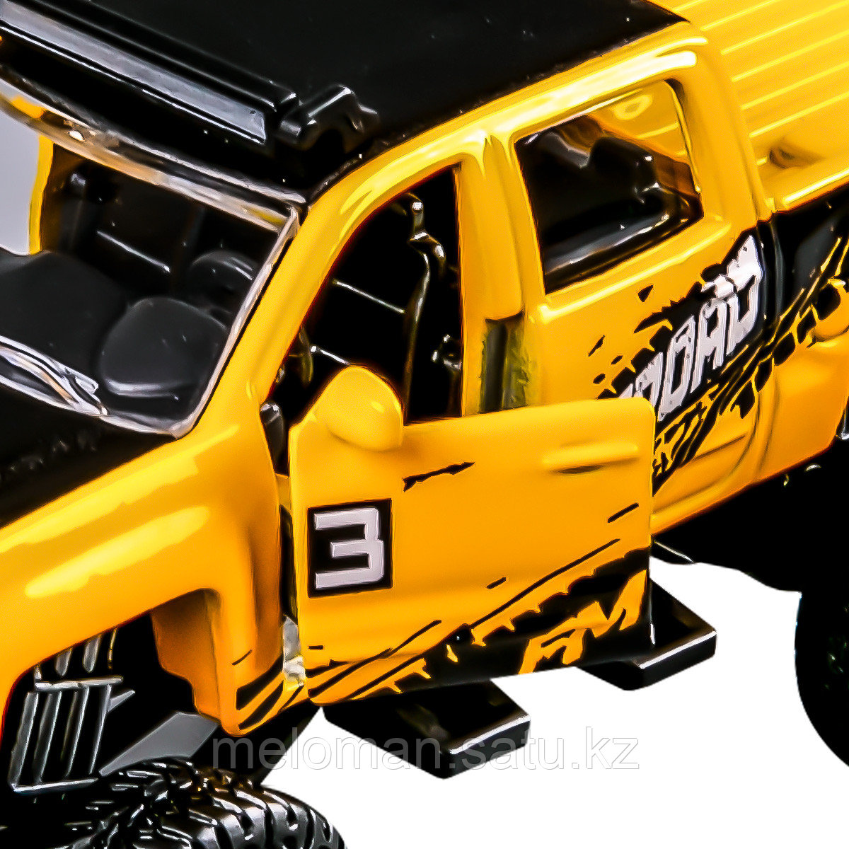 Maisto.Fresh Metal: Внедорожник 4 x 4 Rebels - Chevrolet Silverado 1500 Z71 (yellow) - фото 4 - id-p114074152
