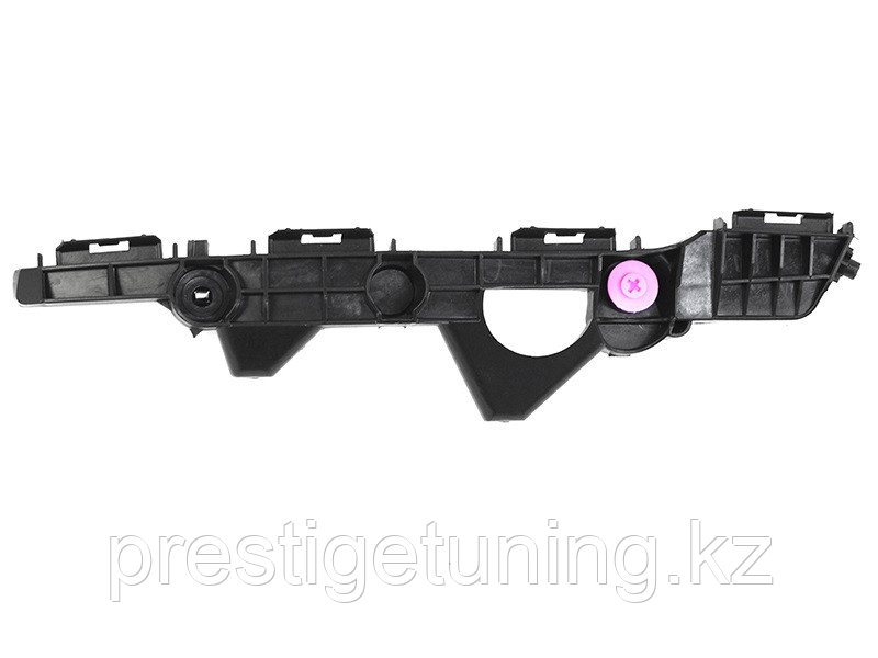 Крепление заднего бампера правая (R) на RAV4 2015-19 (SAT)