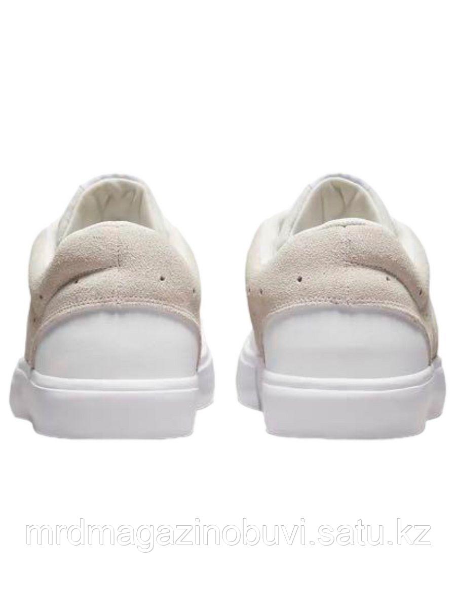Кроссовки Nike Air Jordan Retro, белый/бежевый - фото 2 - id-p114102829