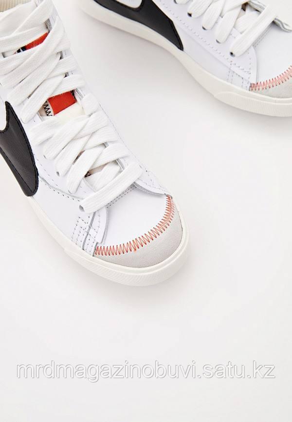 Кроссовки Nike Blazer Low 77 Jumbo, белые - фото 1 - id-p114113513