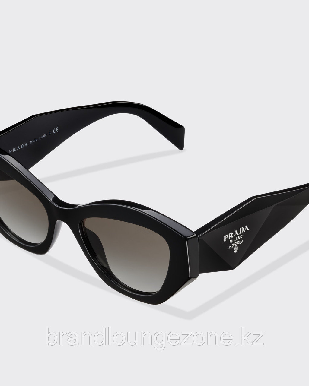 Солнцезащитные очки Prada Symbole для женщин Цветные антрацитовые серые линзы - фото 2 - id-p114115237