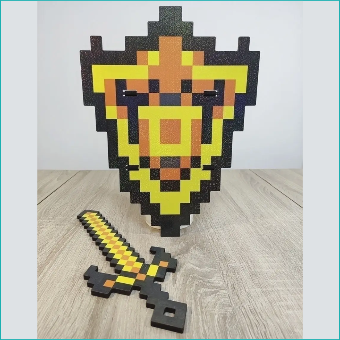 Набор деревянного оружия "Майнкрафт - Minecraft" (2 шт. Щит Меч) Желтый - фото 2 - id-p114169973