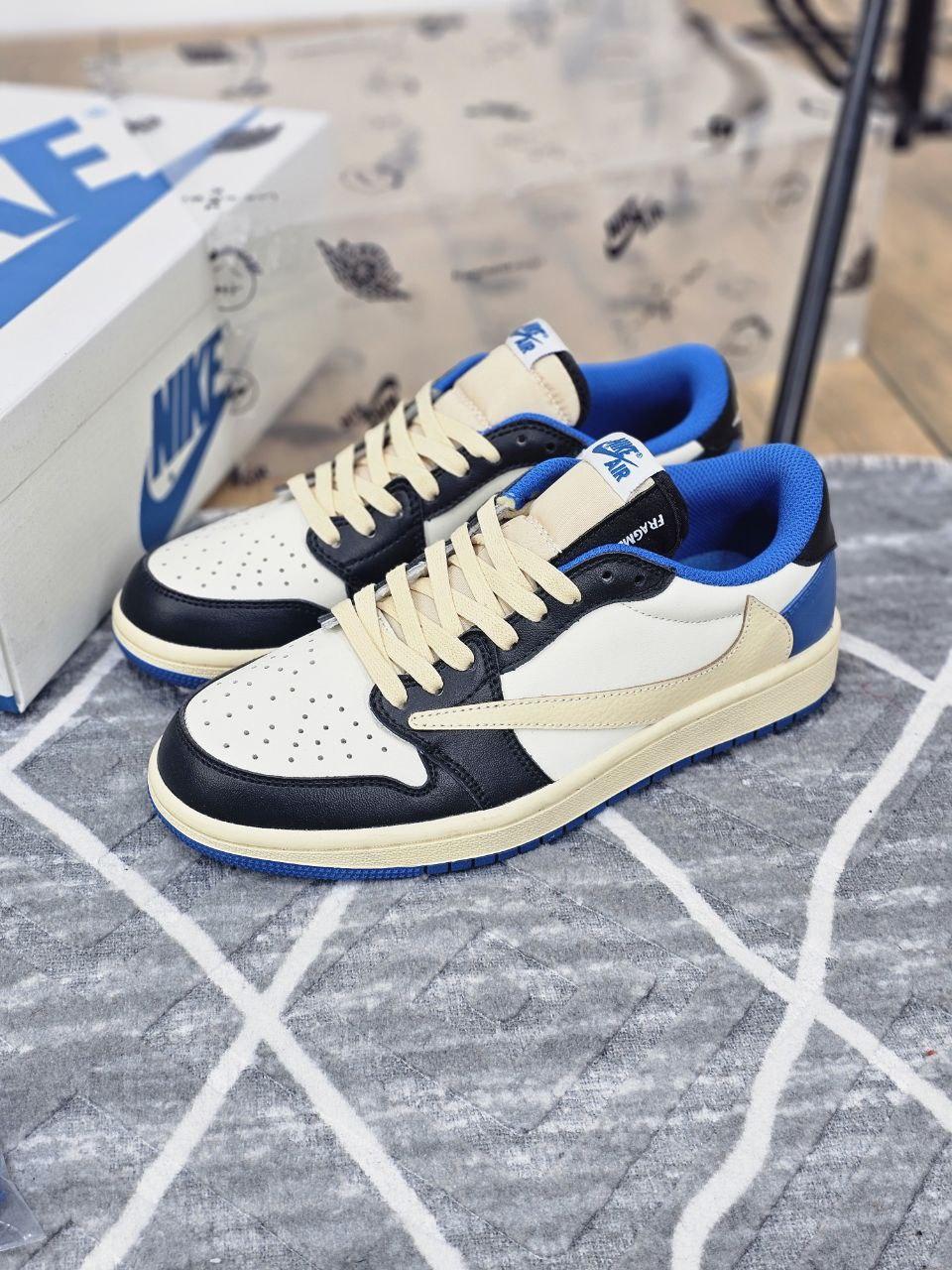 Кроссовки Nike Air Jordan 1 Low OG SP из коллаборации с Travis Scott и Fragment ЛЮКС Качество - фото 1 - id-p107291346