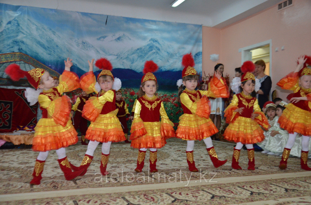 Казахский национальный костюм для детей - фото 10 - id-p114195841