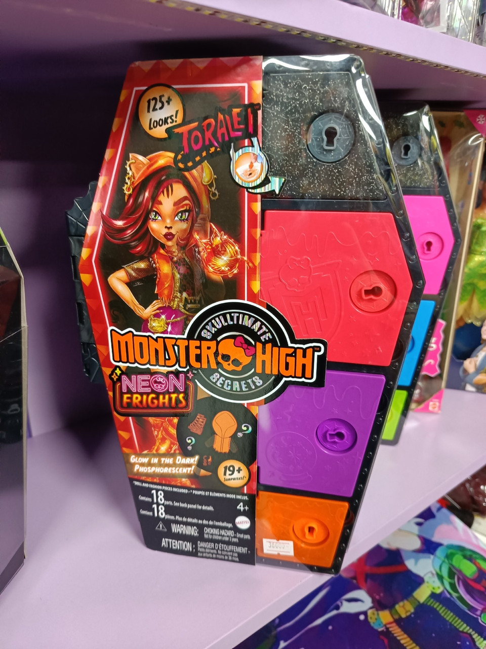 Оригинальная кукла Monster High Skulltimate Secrets Series 3 Neon Frights - Toralei - фото 2 - id-p114212344
