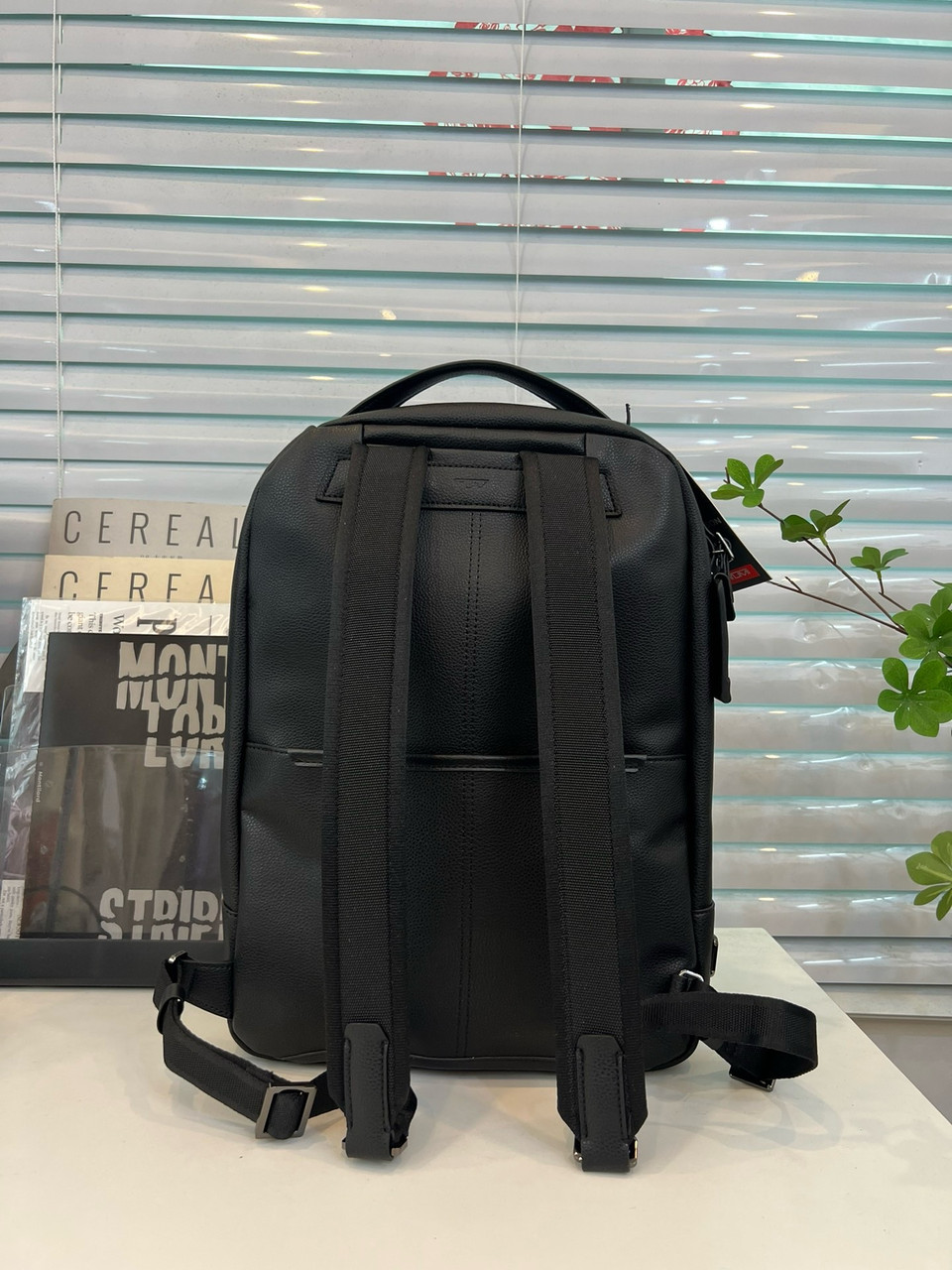 Рюкзак Tumi Bradner черный кожаный - фото 2 - id-p114035808