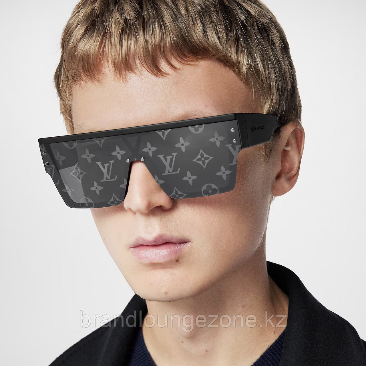 Солнцезащитные мужские очки LV Waimea L, с буквами на стекле - фото 6 - id-p114243845