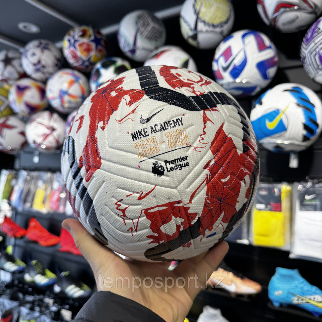 Мяч футбольный Nike Flight АПЛ 2021/22 размер 4 - фото 2 - id-p114380390