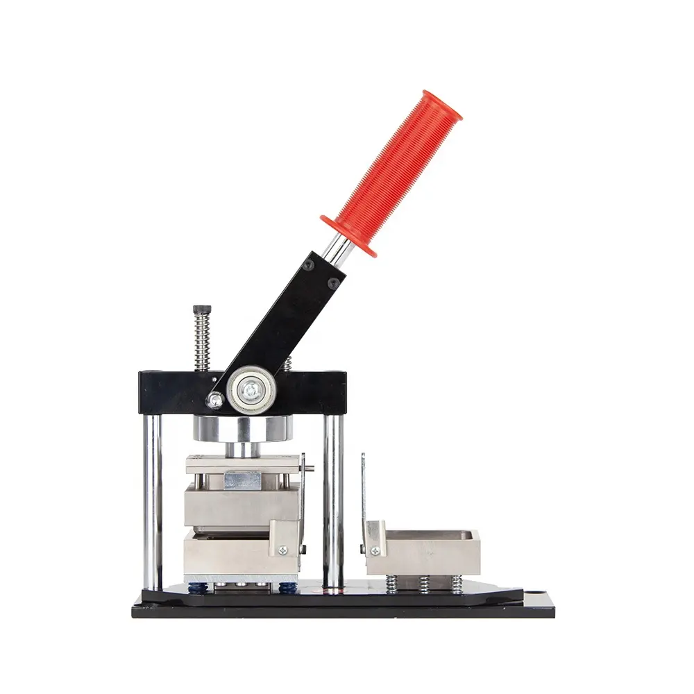 Пресс-аппарат для изготовления магнитных изделий с комплектом 50х50мм - фото 3 - id-p114380508