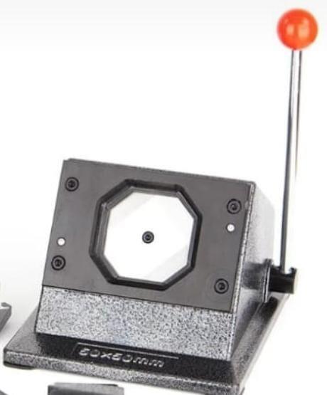Пресс-аппарат для изготовления магнитных изделий с комплектом 50х50мм - фото 5 - id-p114380508