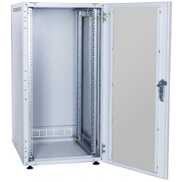 Шкаф серверный телекоммуникационный Titan R-42U-600-600 - фото 2 - id-p114383523