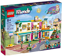 Конструктор LEGO Friends Хартлейк-Сити: международная школа 41731