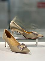 Женские туфли цвет перламутровая бронза. Модная женская обувь.