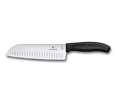 Кухонный нож VICTORINOX SWISS CLASSIC SANTOKU FLUTED #6.8523.17B (17см)