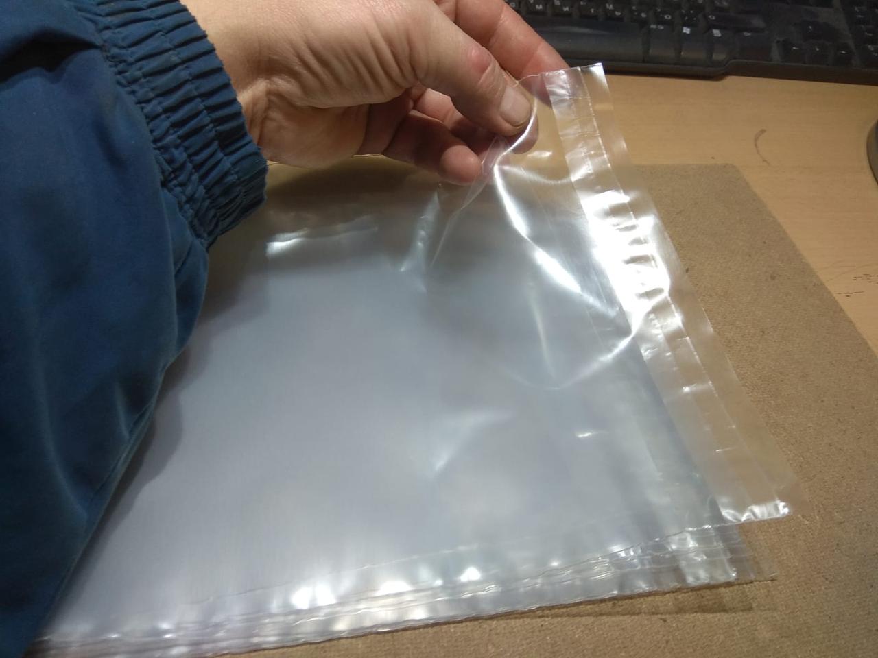 Пакет ПВД 30*40+4см с клапаном клеевым прозрачный одноразовый(Неразъемный) курьерский за 1шт - фото 2 - id-p114632313