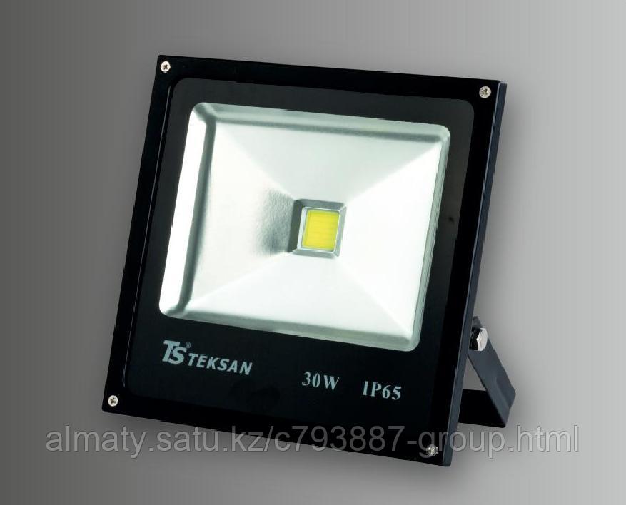 Прожектор LED TS030 30W 6000K BLACK (TS)15шт KE Group - фото 1 - id-p114674843