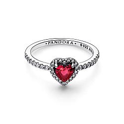 Серебряное кольцо Красное Сердце