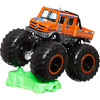 Hot Wheels: Monster Trucks. 1:64 Mercedes-Benz Unimog