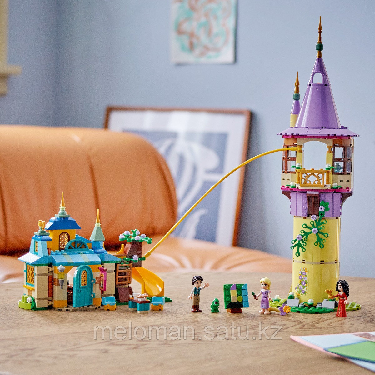 LEGO: Башня Рапунцель и Утенок Disney Princess 43241 - фото 2 - id-p114078836