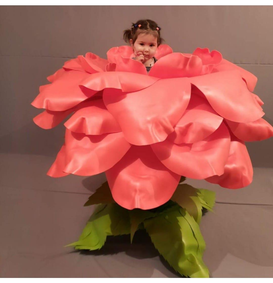 Үш Богатырь, Шамахан Королева Порно