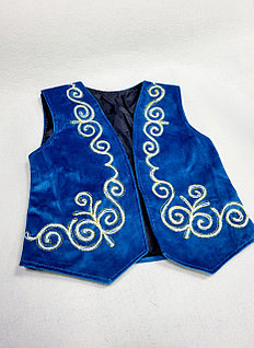 Жилетки для мальчиков на 9-10 лет