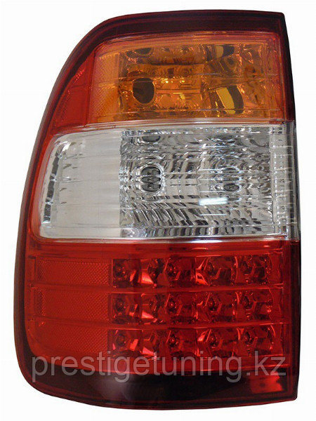 Задний фонарь левый (L) на крыле на Land Cruiser 100 2005-07 (SAT)