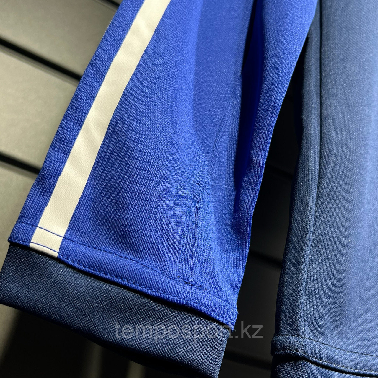Тренировочный костюм Adidas детский ( темно синий / синий ) - фото 4 - id-p114226149