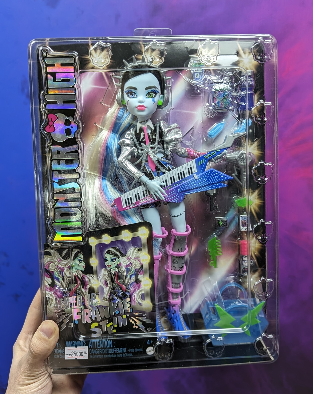 Оригинальная кукла Monster High Amped Up Frankie Stein Rockstar with Instrument (Байтурсынова 15) - фото 1 - id-p114884175