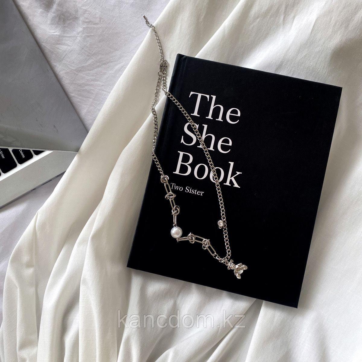 Блокнот А5 декоративный в линию "The She Book", 55 лист.