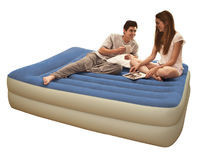 Кровать надувная двуспальная 203х152х47 см, max 273 кг, Intex 67714, поверхность флок, встроенный насос