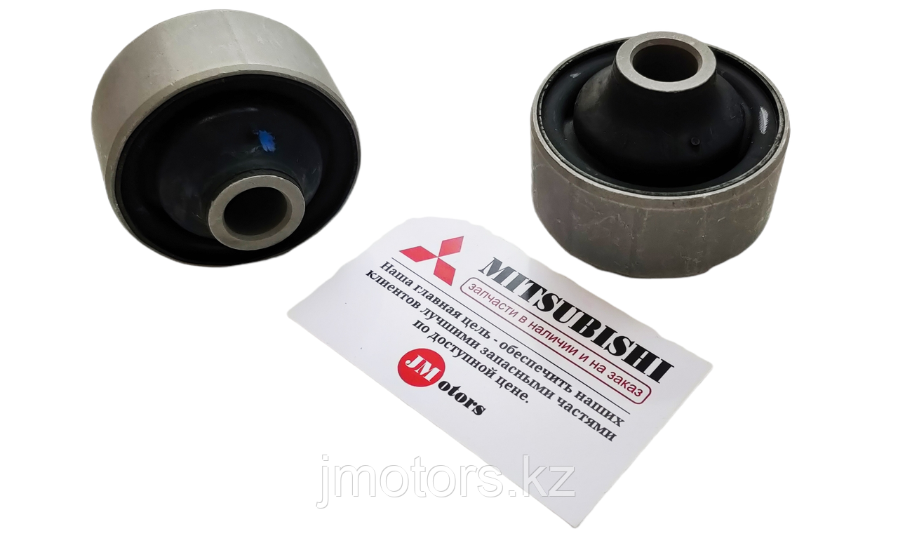 Задний сайлетнблок переднего рычага Mitsubishi Outlander
