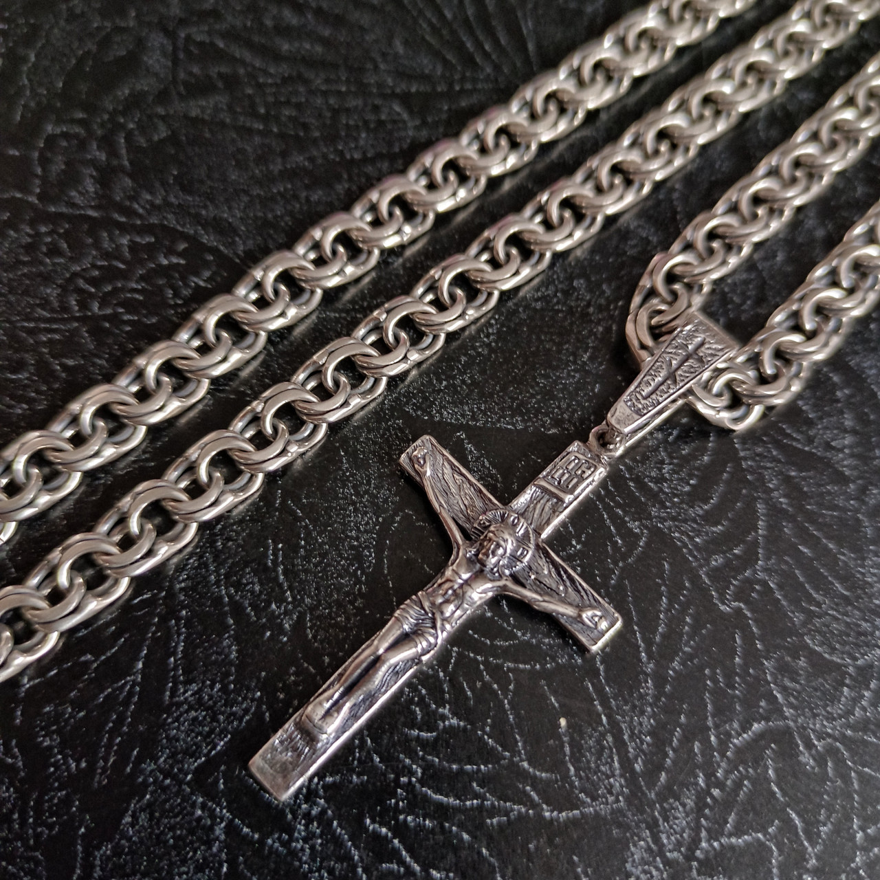 Серебряная цепь мужская с крестом