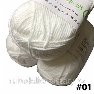 Атасы, әжесі, немересі порно көреді