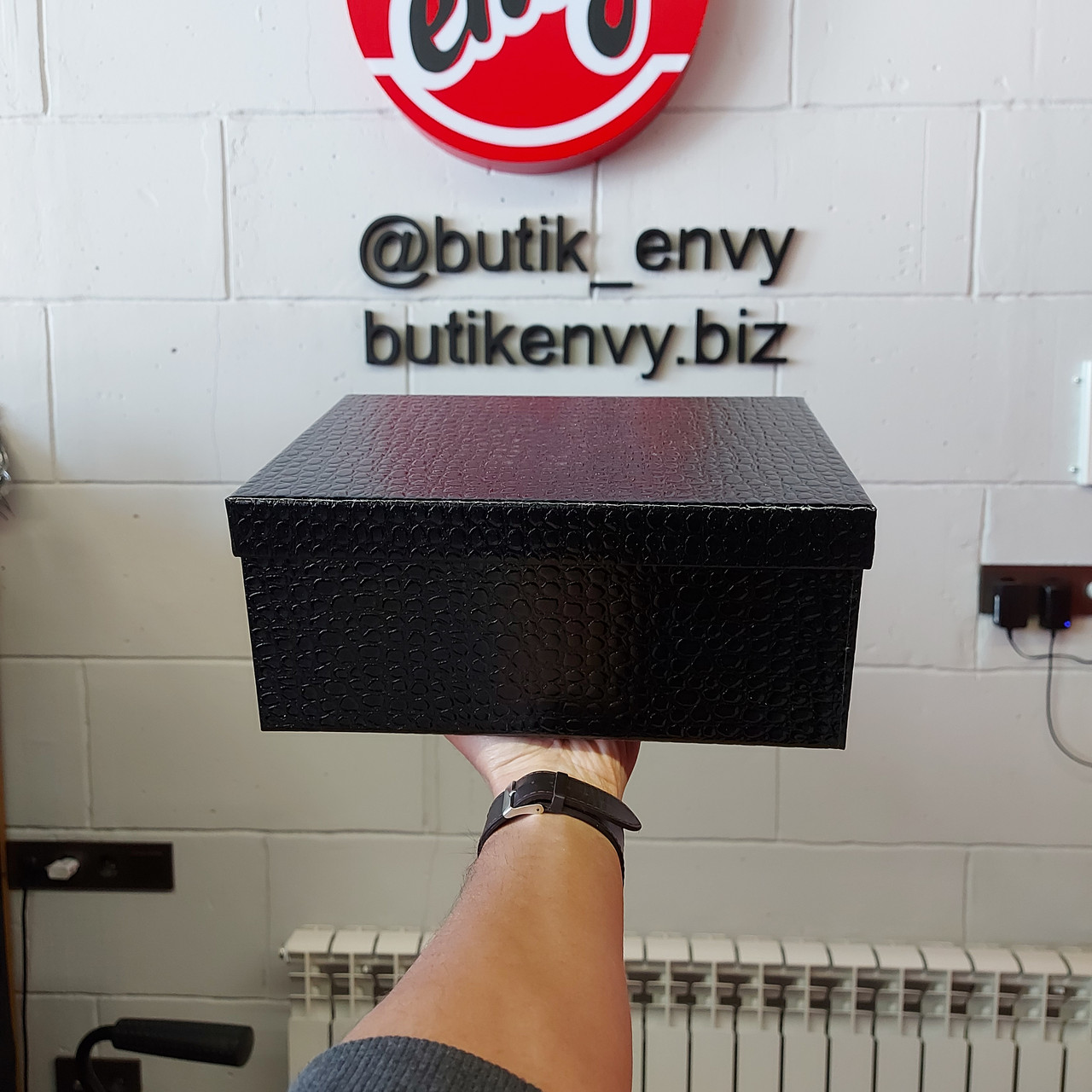 Подарочная Коробка Картонная с крышкой. Размер 26x19x11,5 см. Черная Коробочка. Упаковка для подарка., фото 1