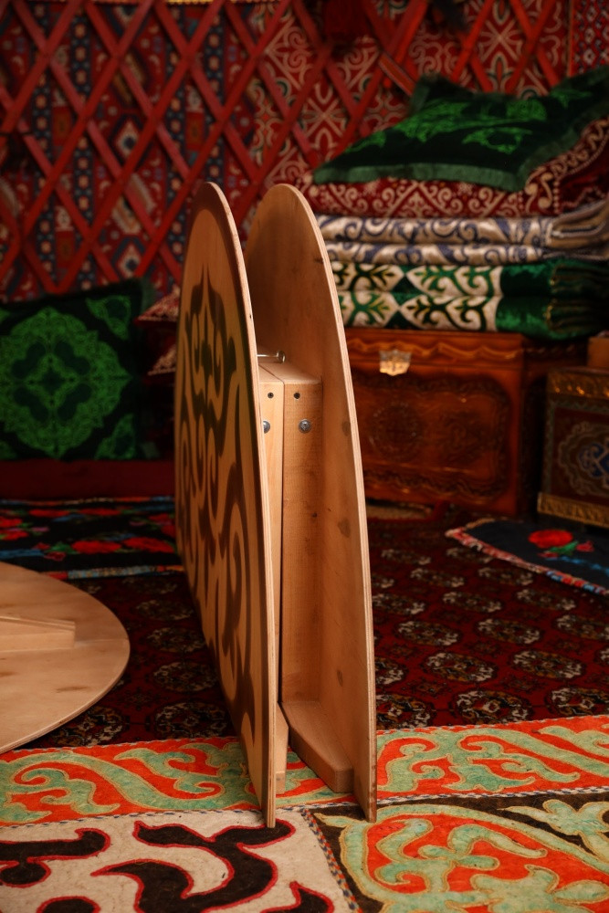 Национальный казахский круглый стол - фото 3 - id-p115263700