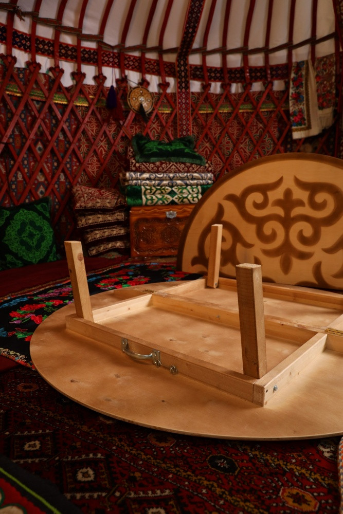 Национальный казахский круглый стол - фото 4 - id-p115263700