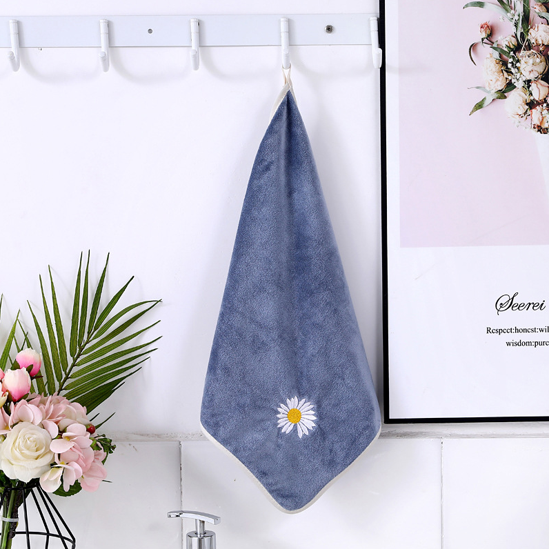 Кухонное полотенце универсальное из микрофибры 30х30 см с ромашкой синее, фото 1