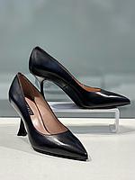 Туфли женские "Paoletti" натуральная кожа черного цвета