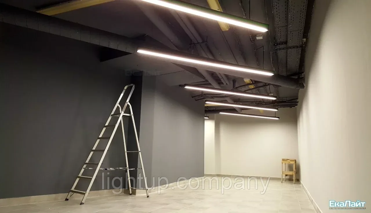 Подвесной линейный светильник 1100-1500х50х70 мм, фото 1