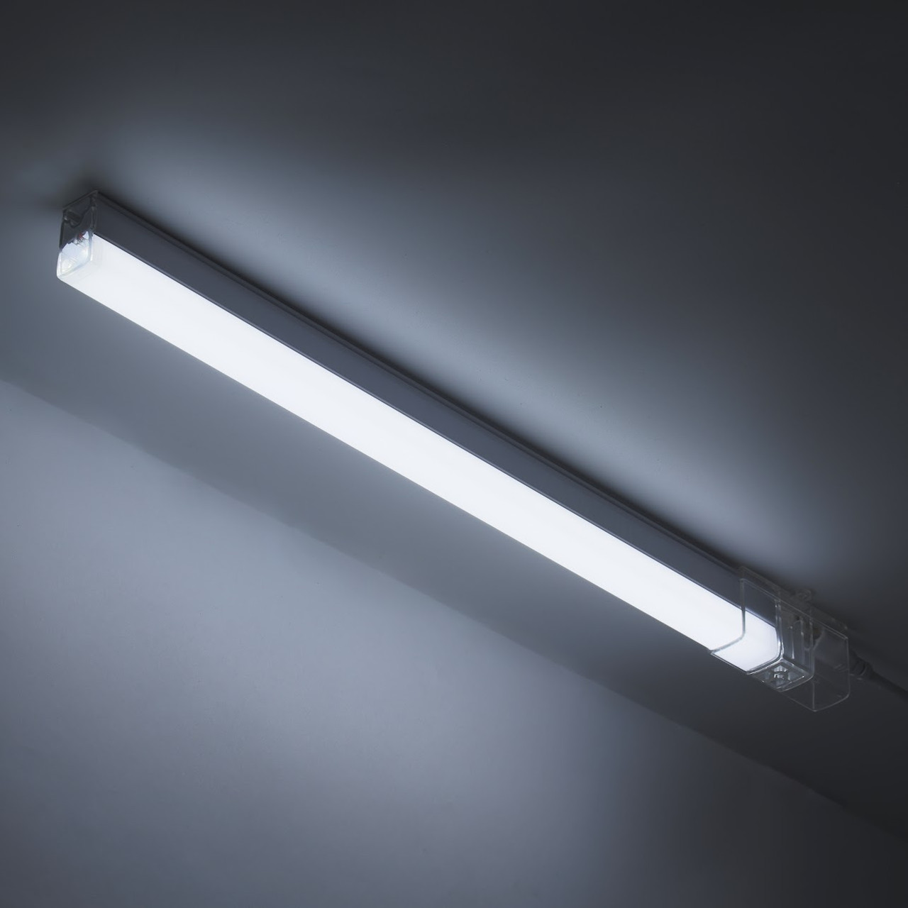 Светодиодный линейный светильник 565 мм пластиковый - фото 8 - id-p112954778