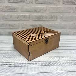 Ящик-шкатулка с декоративной крышкой