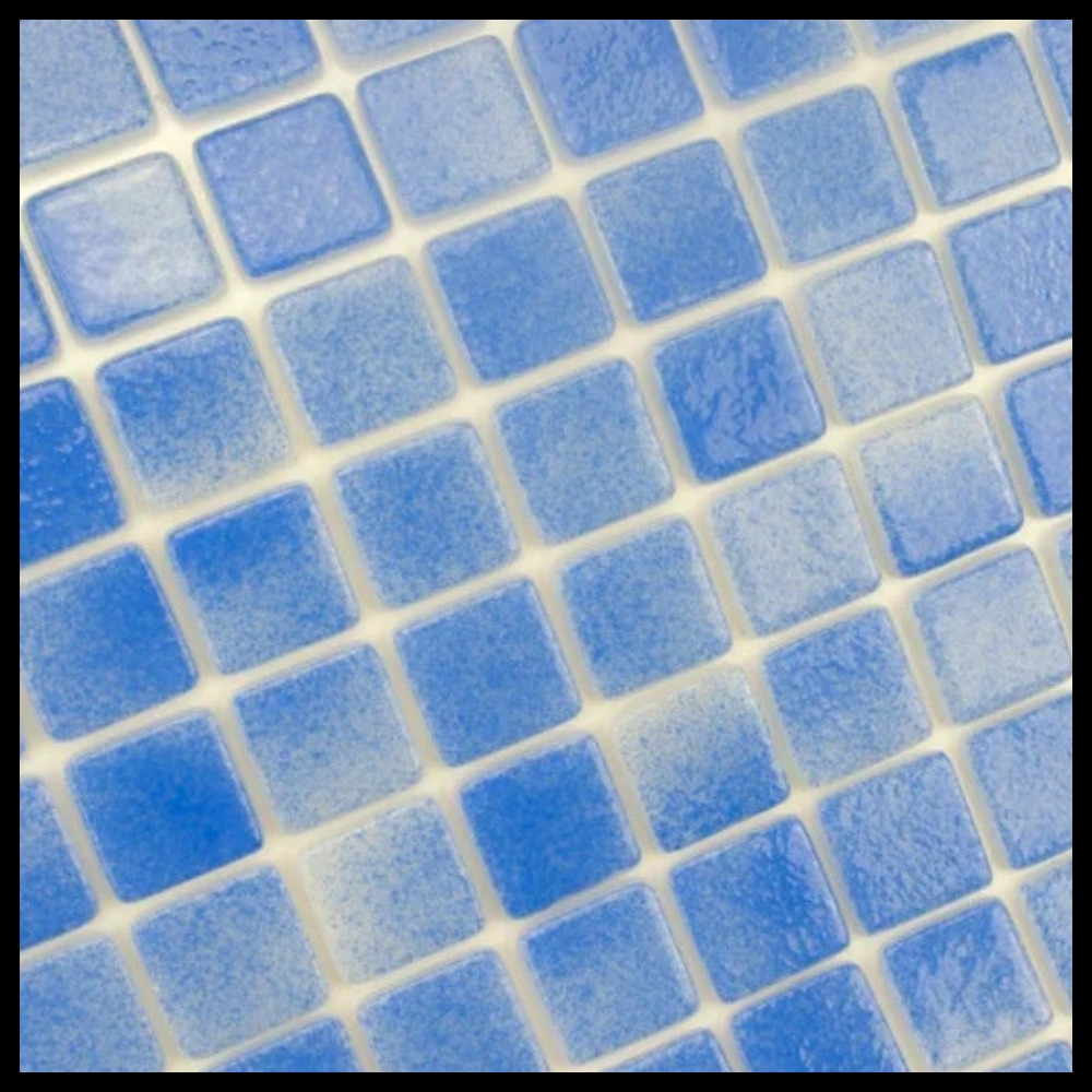 Стеклянная мозаика для бассейна Reviglass PS-53 (PS, цвет - светло-синий) - фото 1 - id-p115297218