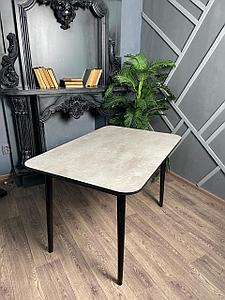 Прямоугольный стол белый с черными ножками