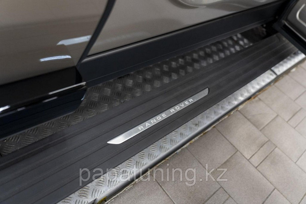 Пороги выдвижные электрические ОЕМ для Range Rover Vogue Long (L 460) 2021- - фото 8 - id-p115297465