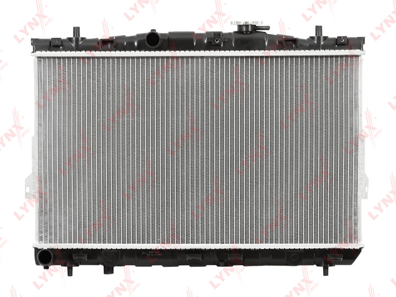 Радиатор охлаждения паяный MT LYNXauto RB1050 - фото 1 - id-p115309412
