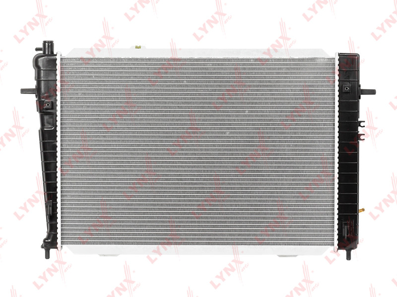 Радиатор охлаждения паяный AT LYNXauto RB1074 - фото 2 - id-p115309304