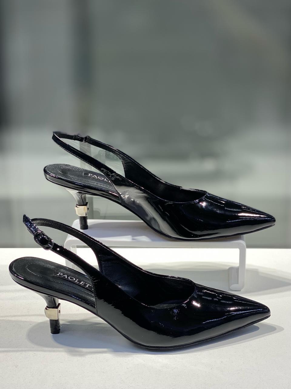 Стильные лакированные женские слингбэки-босоножки "Paoletti". Нарядная женская обувь. - фото 1 - id-p115395923