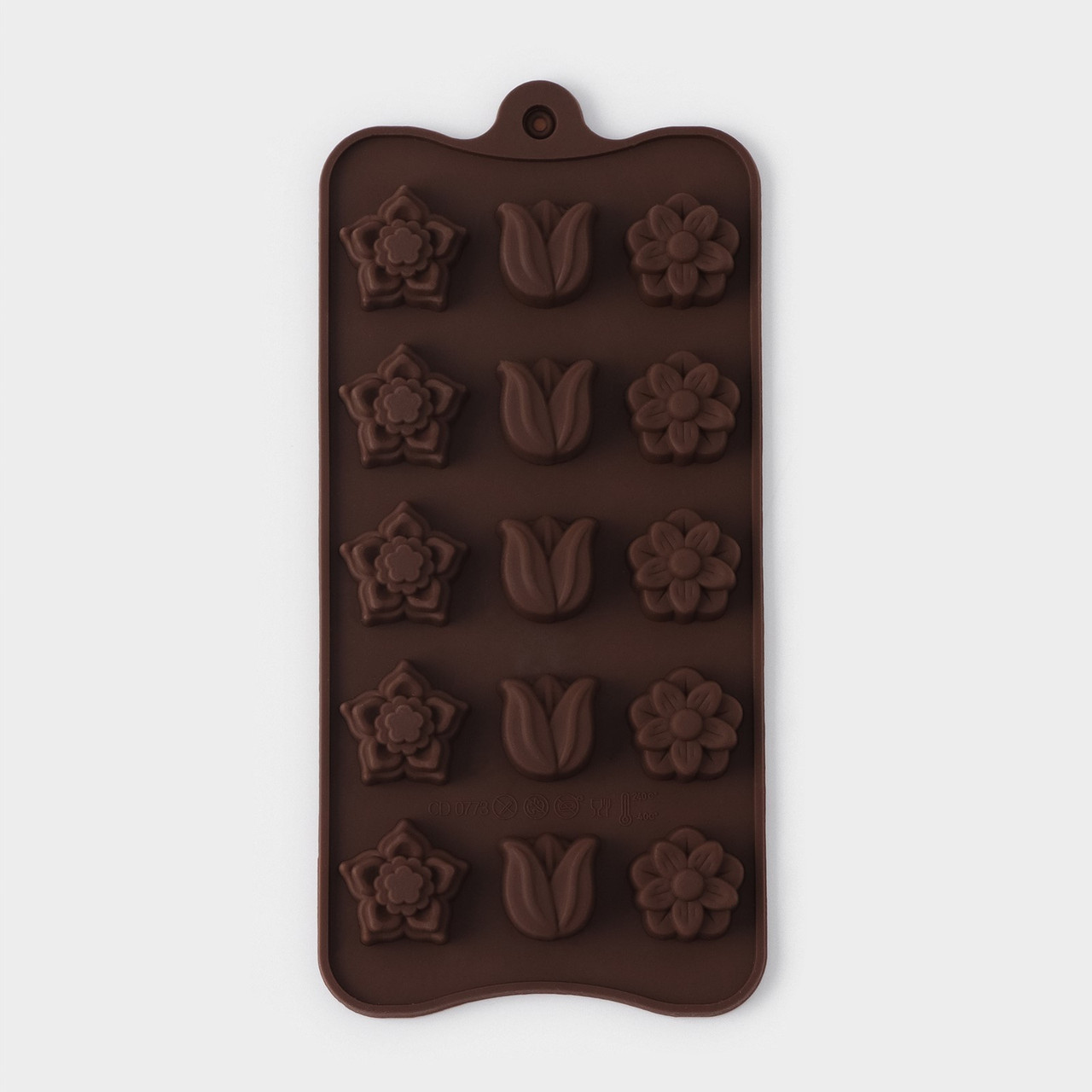 Форма для шоколада «Поляна» 20,5×10,5×1,5 см 15 ячеек