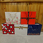 Подарочный пакет средний "For you - белый". Размер 30,5x27x12 см. Упаковка для подарка. Пакеты картонные, фото 2